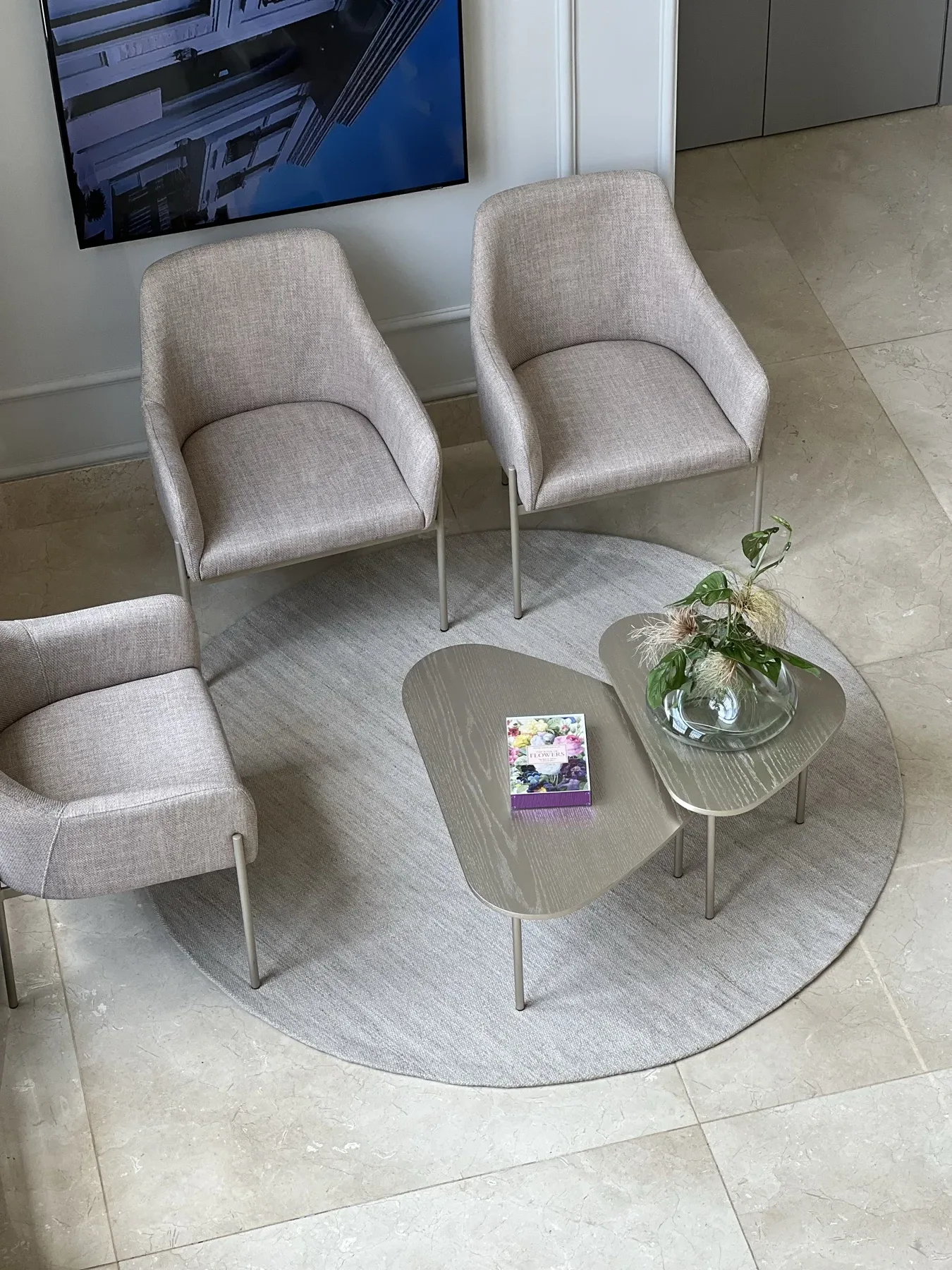 Sala de espera — poltronas em visto superior